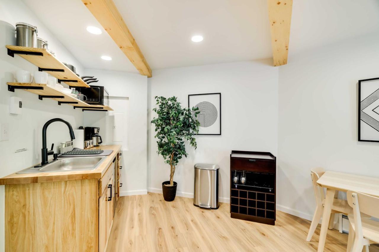 Apartment Scenic With Fire Pit!